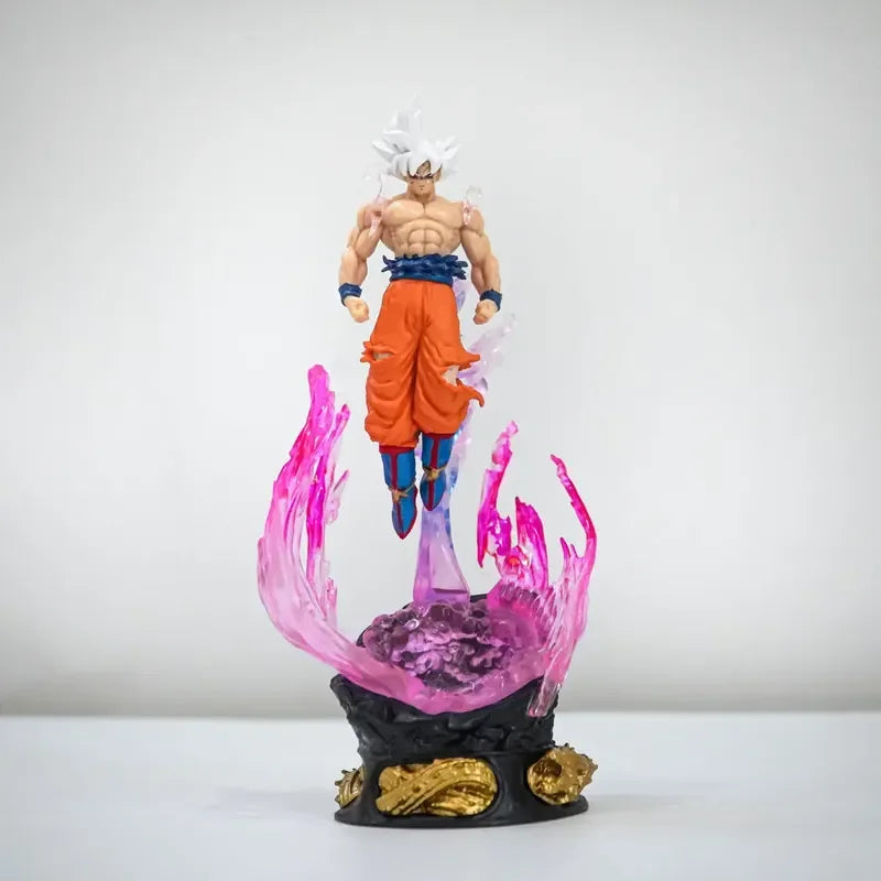 "Dragon Ball Z Goku Ultra Instinct 25cm Light-Up Figure"