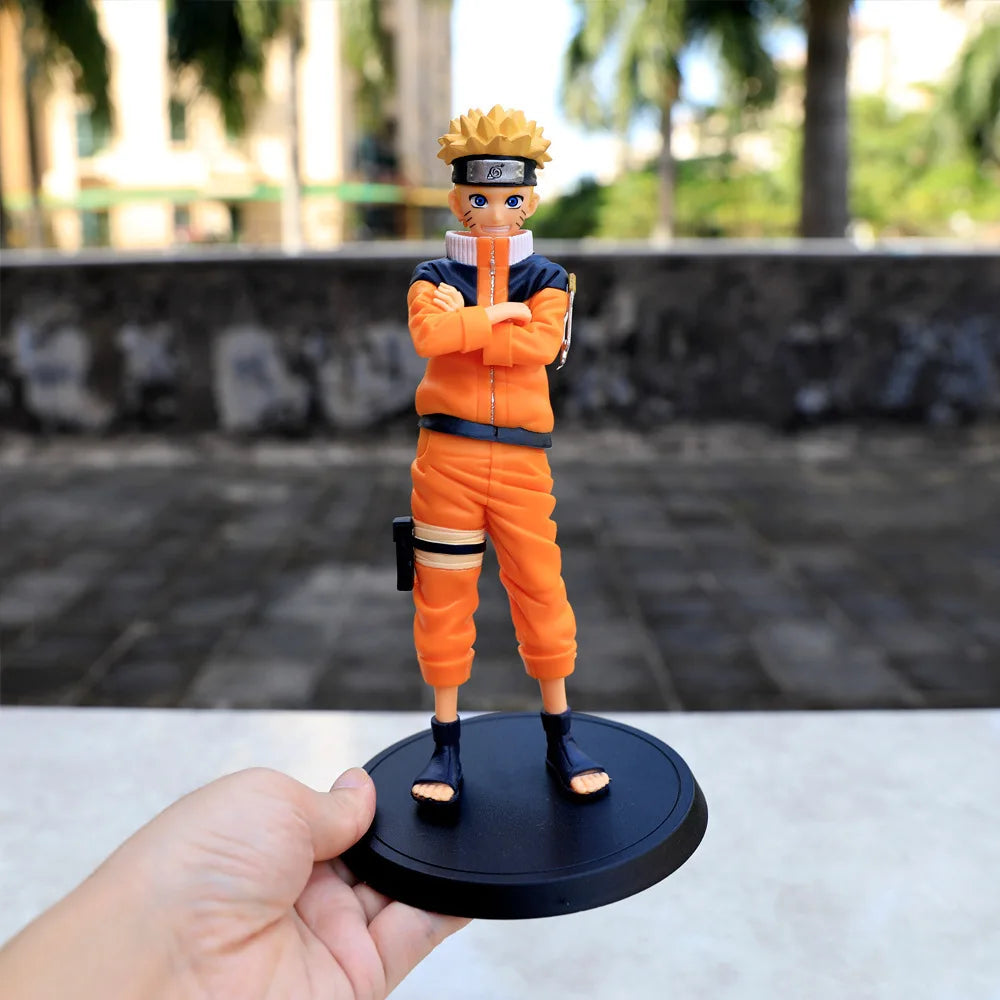 "Naruto Shippuden Uchiha Itachi & Sasuke PVC Figures"