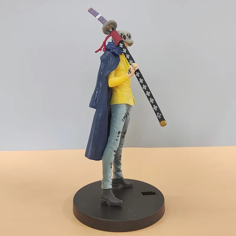 "One Piece Trafalgar Law DXF 20cm PVC Figure"